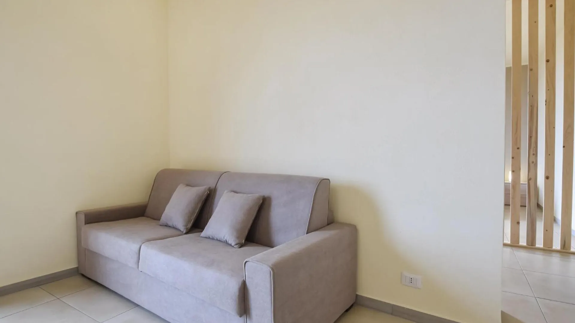 Le Muse Apartments Patti 0*,